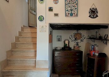 Foto 4 - Trilocale rimembranze
 
22, Amelia - foto 4