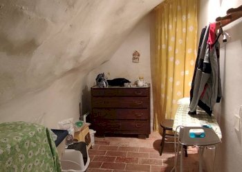 Foto 12 - Trilocale rimembranze
 
22, Amelia - foto 12