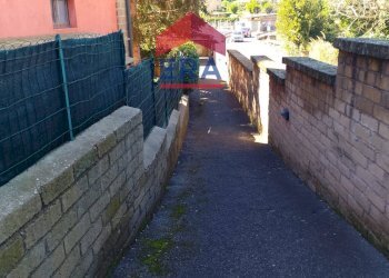 vialetto condominiale - Quadrilocale Via Mezzocamino
 
92, Roma - foto 33