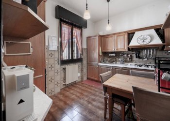 Foto 10 - Three-room apartment VIA MONTELLO
 
33, Brugherio - photo 10