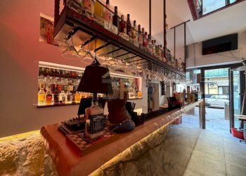 Foto 4 - Commercial Activity Via Cassari
 
57, Palermo - photo 4