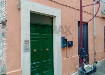 Edificio all\'aperto - Trilocale via del Carbonaro
 
14, Frosinone - foto 10