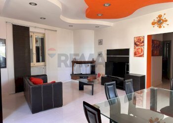 Sala da pranzo - Villa via Capodimonte
 
17, Acuto - photo 2