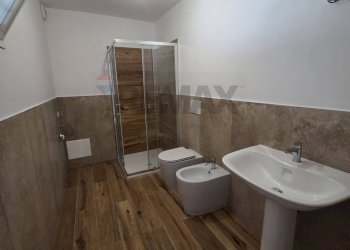 Bagno - Casa semi indipendente Via Nettunense
93, Marino - foto 8