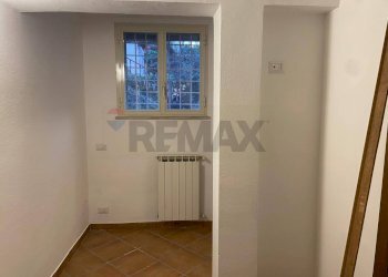 Stanza vuota - Casa semi indipendente Via Nettunense
93, Marino - foto 12