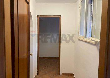 Hall / corridoio - Casa semi indipendente Via Nettunense
93, Marino - foto 15