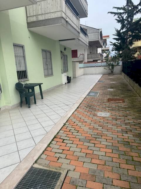 Foto 1 - Three-room apartment via Lombardia
 
9, Alba Adriatica - photo 1