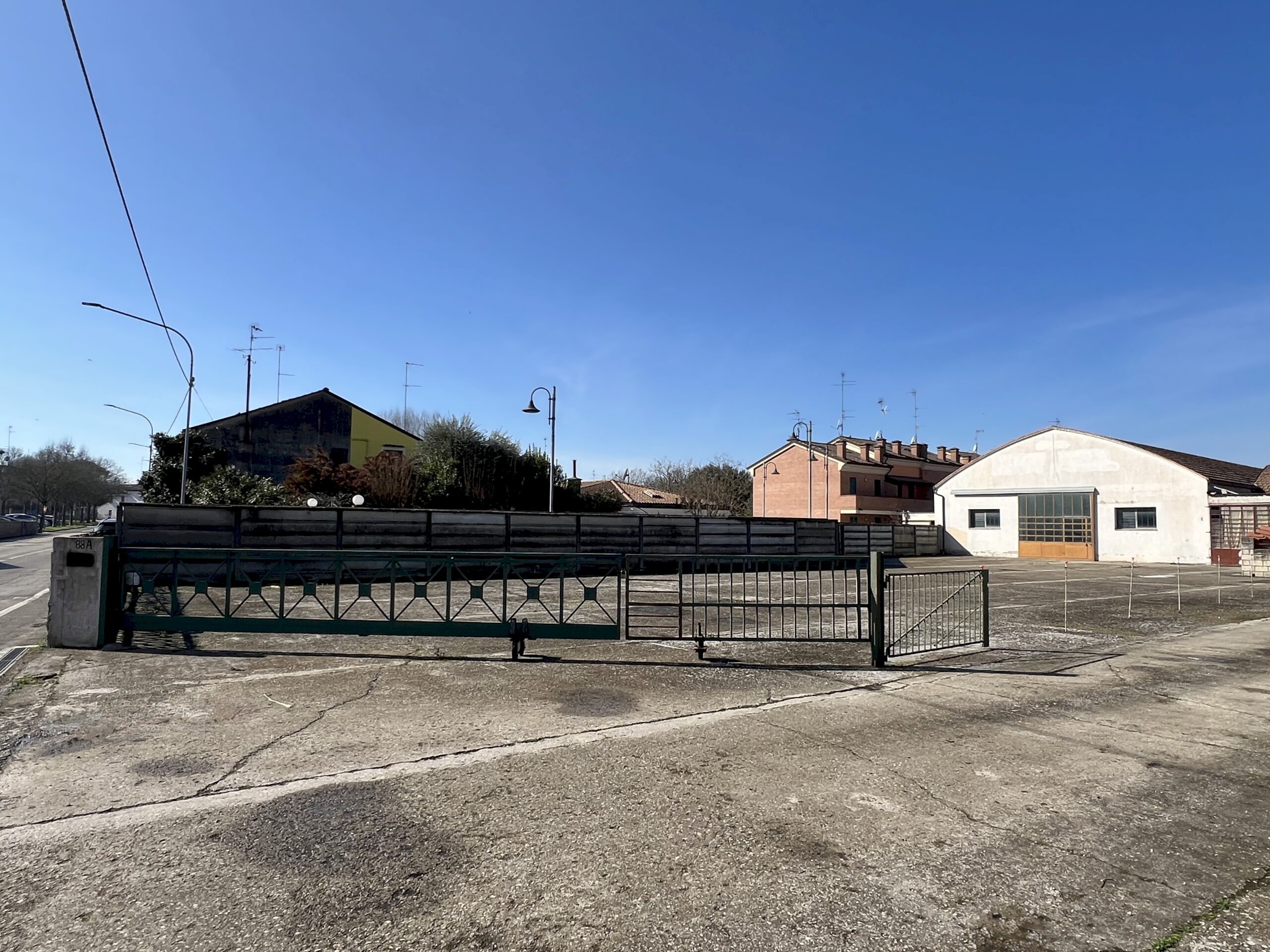 Capannone Via Circonvallazione, 88B, Argenta - foto 2