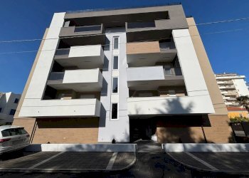 Trilocale Montesilvano - foto 2