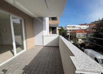 Trilocale Montesilvano - foto 6