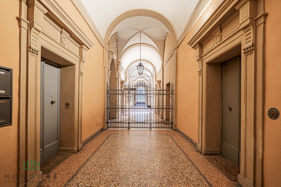 Trilocale Via Castiglione, Bologna (zona Centro Storico) - foto 1