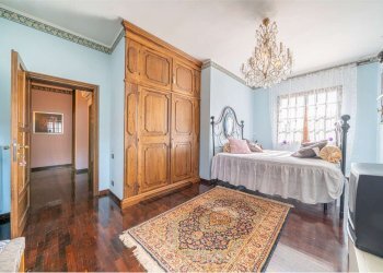 Portion of a house Fiorano Modenese - photo 15