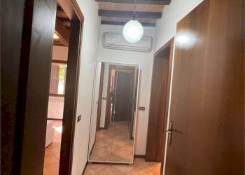 Three-room apartment Maranello - photo 2