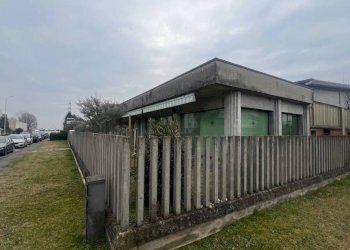 Office via Ferruccio Parri, Treviglio - photo 6