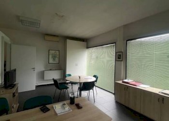 Office via Ferruccio Parri, Treviglio - photo 12