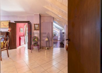 Attico Via Santuario d'Oropa, 365 
 Biella, Biella - foto 8