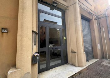 Two-room apartment Genova (neighborhood Sampierdarena) - photo 2