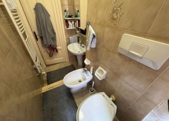 Two-room apartment Genova (neighborhood Sampierdarena) - photo 17