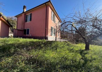 Casa indipendente Via della Pace, Deiva Marina - foto 11