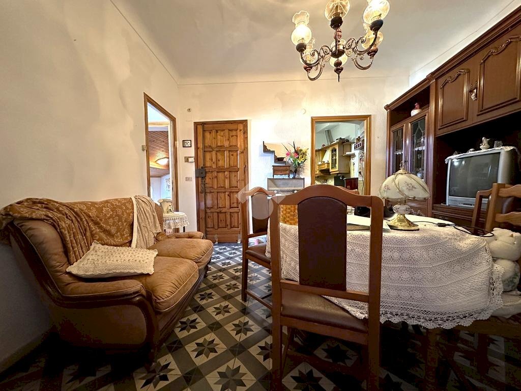 Appartamento Via Rocca, Dolceacqua - foto 3