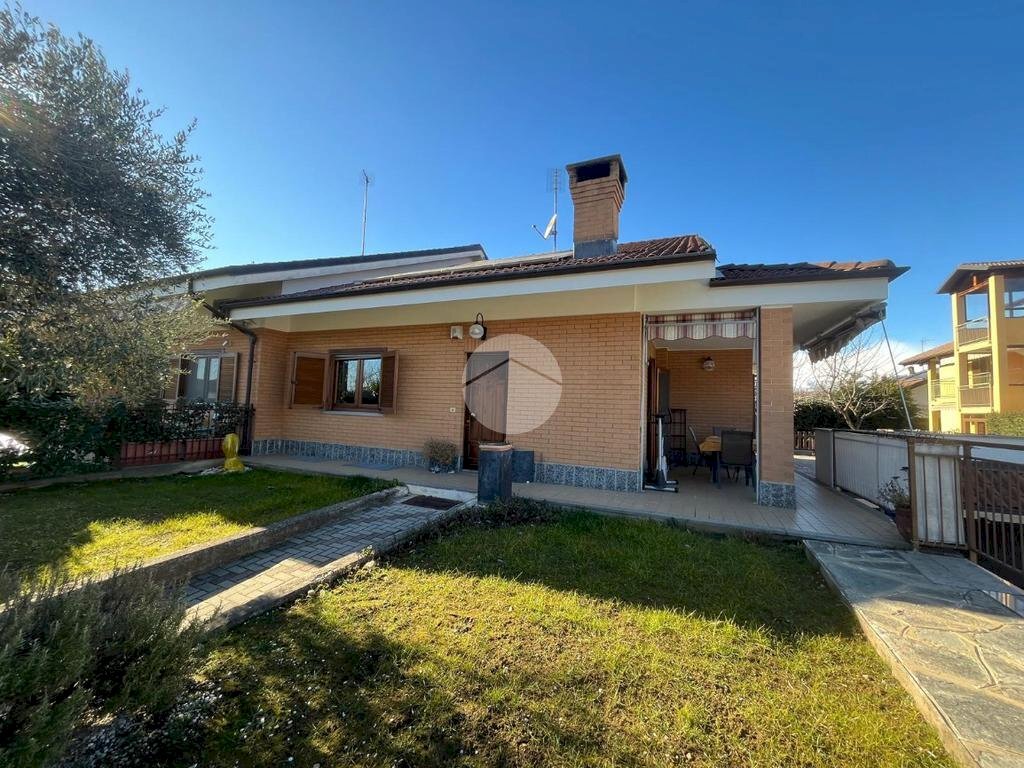 Porzione di casa Via Monte San Giorgio, Sangano - foto 2