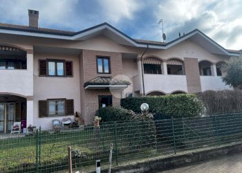 Four-room apartment Via torino, Bruino - photo 1