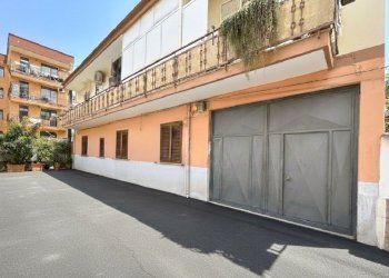 Appartamento Mondragone - foto 1