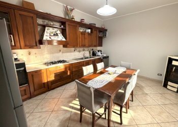 Appartamento Mondragone - foto 2