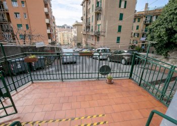 Monolocale Salita Vecchia Nostra Signora del Monte, 5 
 S. Fruttuoso, Genova (zona San Fruttuoso) - foto 4