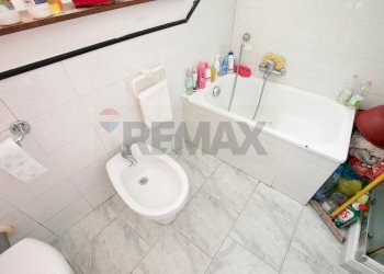 Monolocale Salita Vecchia Nostra Signora del Monte, 5 
 S. Fruttuoso, Genova (zona San Fruttuoso) - foto 16