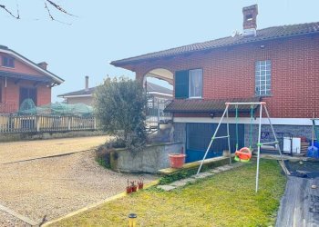 Villa Bifamiliare Via del Vaschetto, 130, Poirino - foto 1