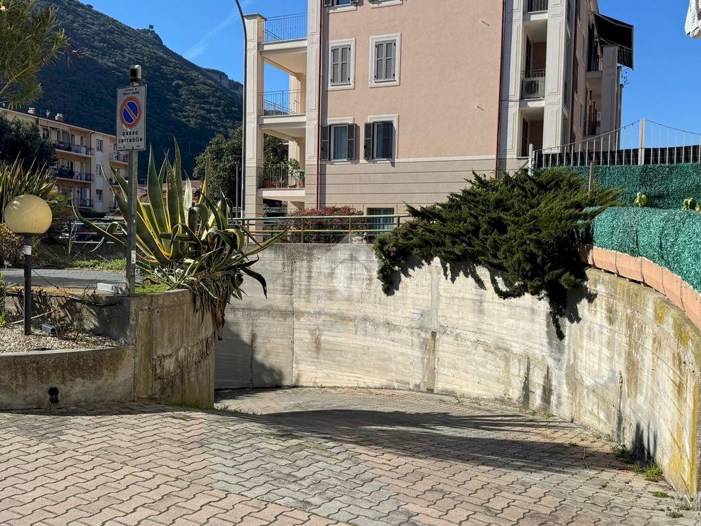 Box Piazzetta Aldo Moro, Finale Ligure - foto 1