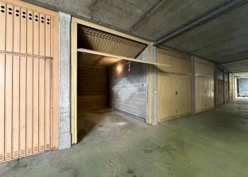 Box Piazzetta Aldo Moro, Finale Ligure - foto 6