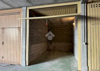 Box Piazzetta Aldo Moro, Finale Ligure - foto 10