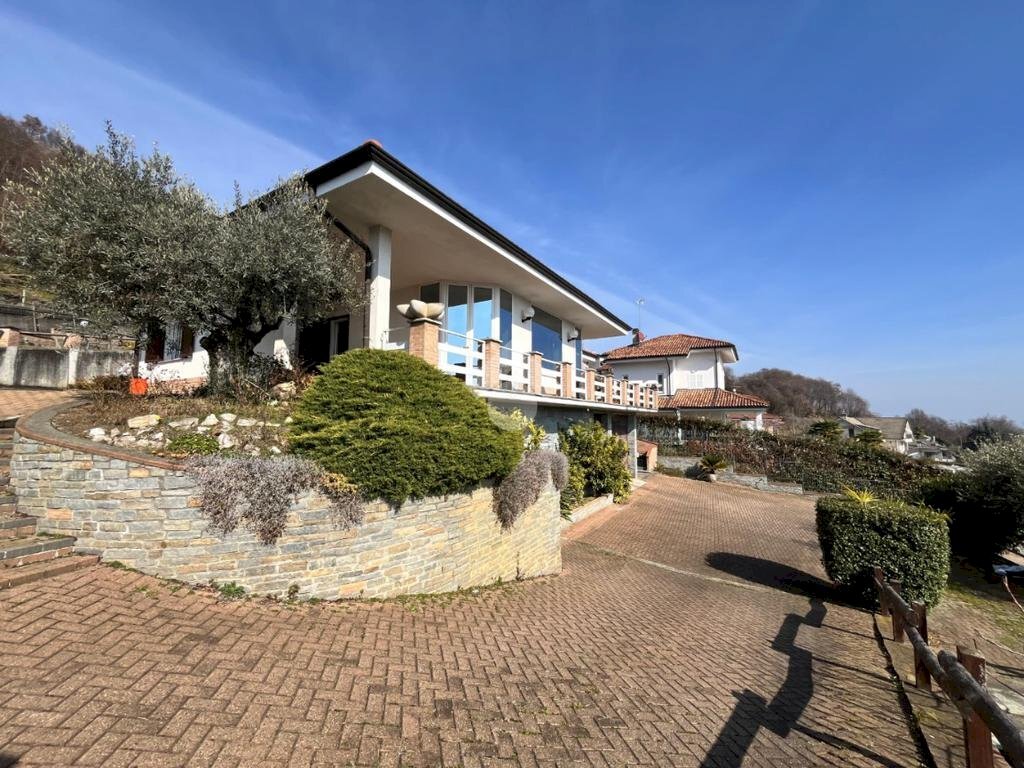 Villa Via Provinciale, Strambinello - foto 1