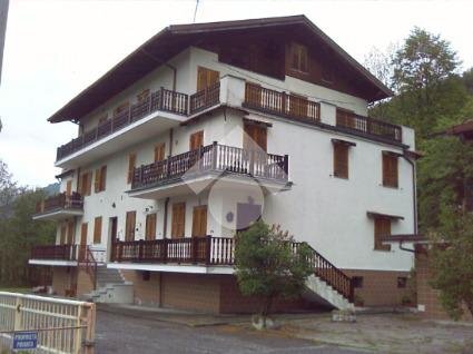 Three-room apartment Strada brusiera, Ceres - photo 1