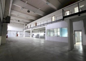 Capannone Calderara di Reno - foto 3