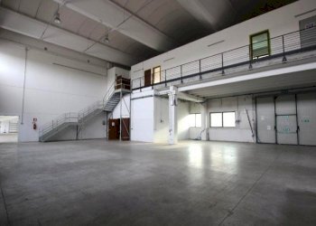 Capannone Calderara di Reno - foto 8