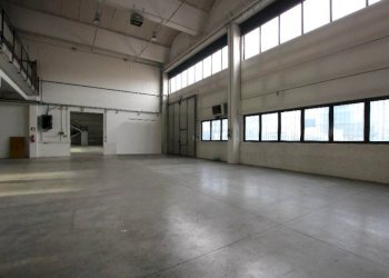 Capannone Calderara di Reno - foto 11