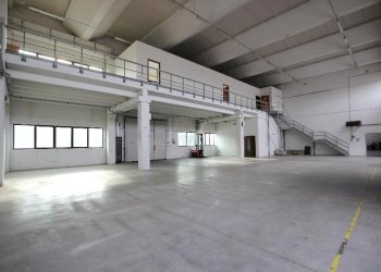 Capannone Calderara di Reno - foto 15