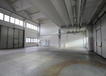 Capannone Calderara di Reno - foto 18