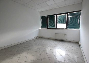 Capannone Calderara di Reno - foto 41