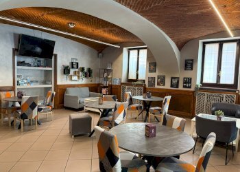 Bar - Tabacchi - Ricevitoria Piazza Denina, 2, Revello - foto 13