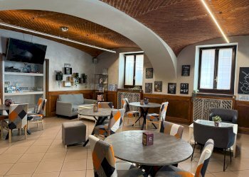 Bar - Tabacchi - Ricevitoria Piazza Denina, 2, Revello - foto 8