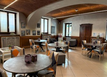 Bar - Tabacchi - Ricevitoria Piazza Denina, 2, Revello - foto 1