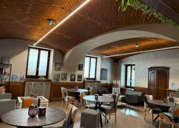 Bar - Tabacchi - Ricevitoria Piazza Denina, 2, Revello - foto 14