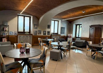 Bar - Tabacchi - Ricevitoria Piazza Denina, 2, Revello - foto 15