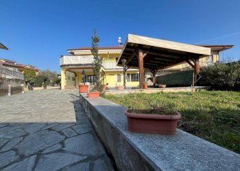 Villa Via Bagnolo, Barge - photo 9