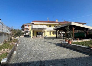 Villa Via Bagnolo, Barge - photo 32