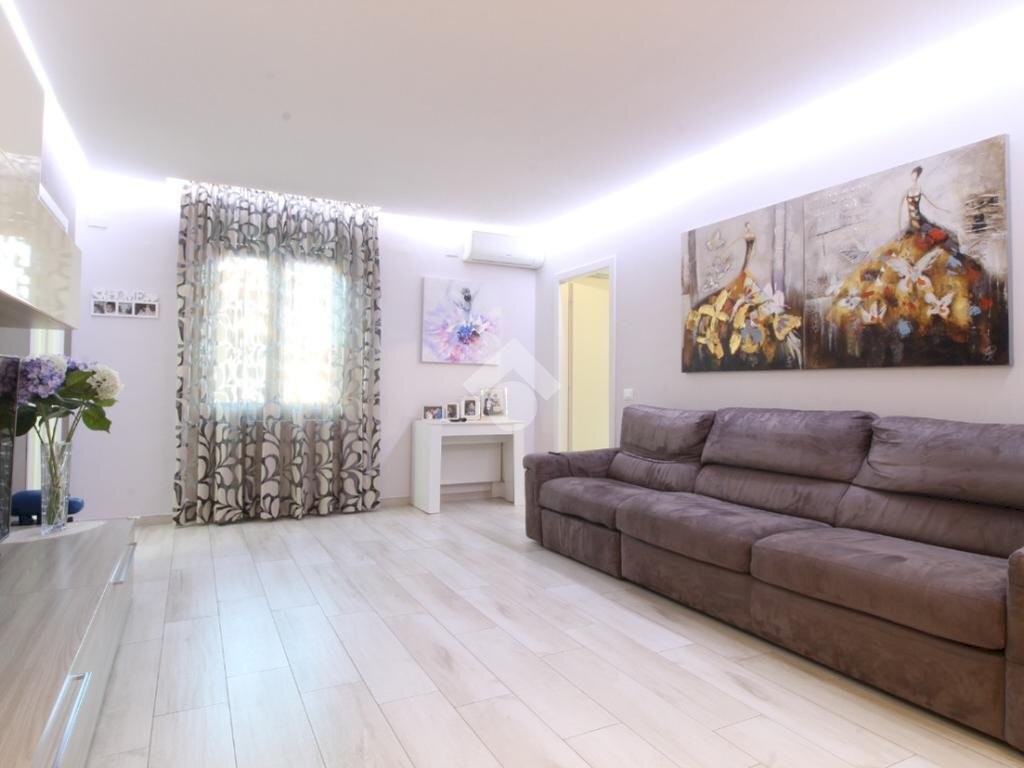 Quadrilocale Via giacomo leopardi, Cadelbosco di Sopra - foto 2